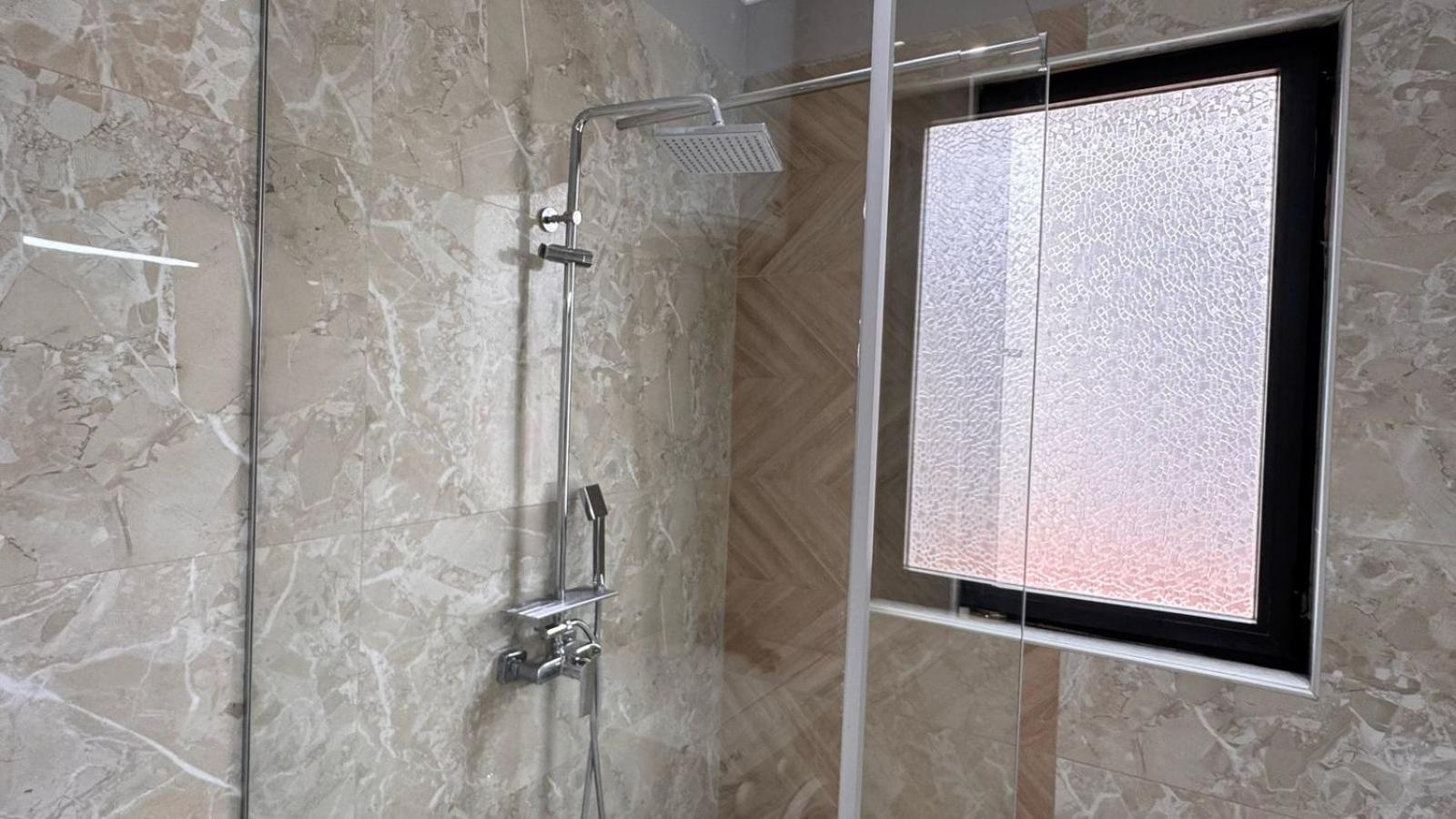 Terrace Flat In Heart Of Tiranaアパートメント エクステリア 写真
