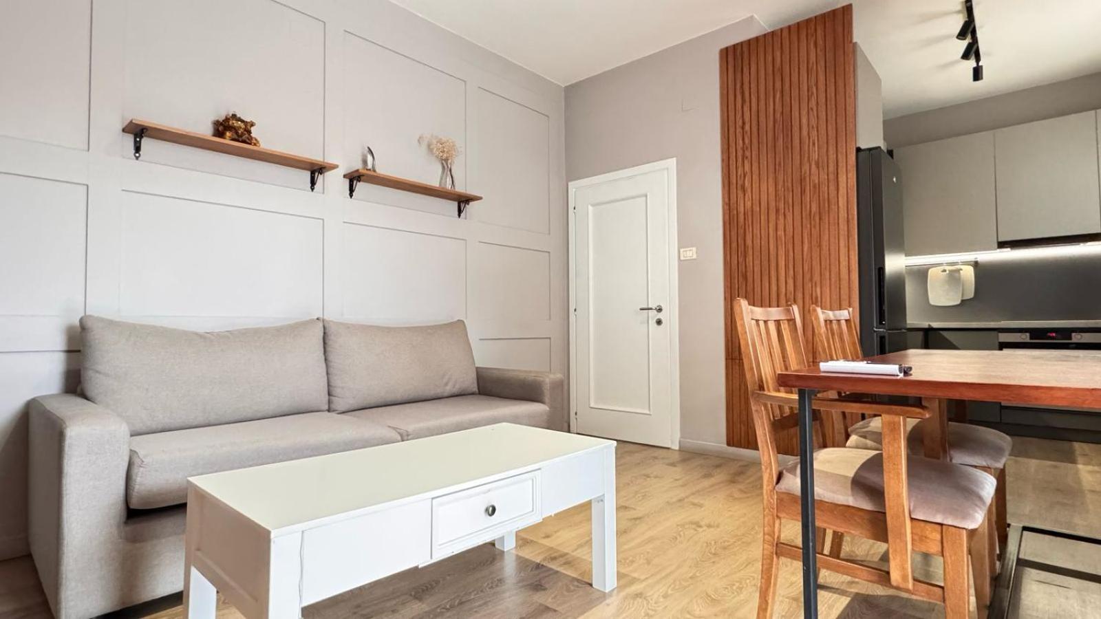 Terrace Flat In Heart Of Tiranaアパートメント エクステリア 写真